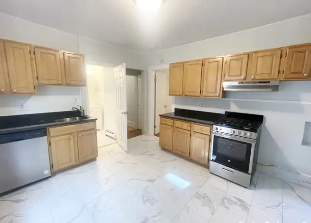 Property at 22 Howell St Unit 2, Boston, MA, 02125, 4 beds, 1 bath, [object Object]