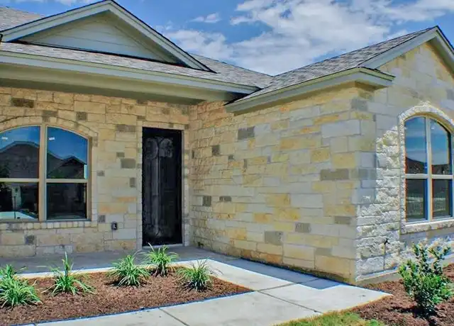 Property at 336 Jake Dr, Jarrell, TX, 76537, 3 beds, 2 baths, [object Object]