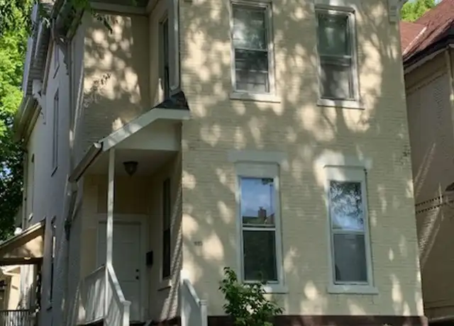 Property at 1665 N Humboldt Apartments - 1665 N Humboldt Ave, Milwaukee, WI, 53202, 1 bed, 1 bath, [object Object]