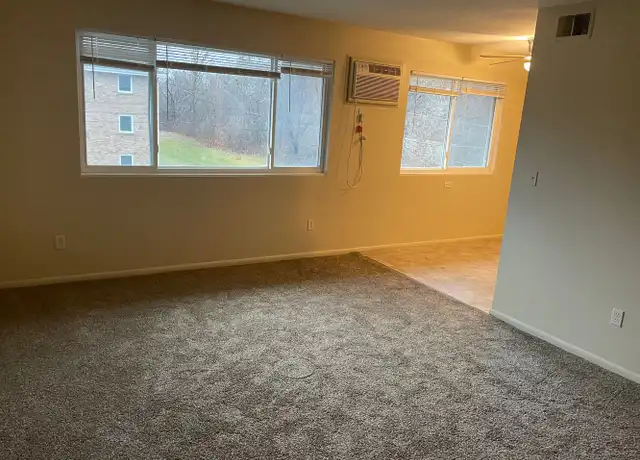 Property at 5743 Glenwood Ave Unit 5745-12, Golden Valley, MN, 55422, 1 bed, 1 bath, [object Object]
