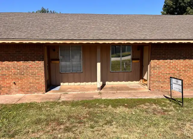 Property at 618 S Johnson St, Enid, OK, 73703, 2 beds, 1 bath, [object Object]