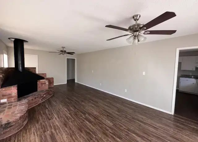 Property at 5800 N Meridian Pl, Oklahoma City, OK, 73122, 3 beds, 2 baths, [object Object]