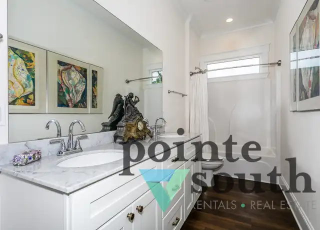 Property at 1303 N 8th Ave, Pensacola, FL, 32503, 2 beds, 2 baths, [object Object]