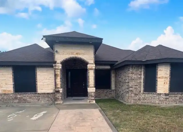 Property at 1402 W Longoria Dr, Pharr, TX, 78577, 3 beds, 2 baths, [object Object]