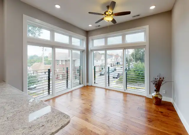 Property at 1117 Laurel Ave Rm Facing West), Knoxville, TN, 37916, 2 beds, 2 baths, [object Object]