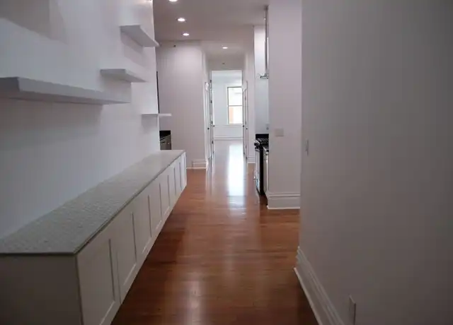 Property at Luxury Loft Apartments in Historic Downtown Marietta - 176 Front St, Marietta, OH, 45750, 2 beds, 1 bath, [object Object]