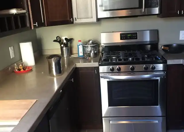 Property at 33 62nd St #6, West New York, NJ, 07093, 2 beds, 1 bath, [object Object]