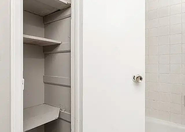 Property at East Park - 3517 Burner Dr, Charlotte, NC, 28205, 1-2 bed, 1-1.5 bath, [object Object]