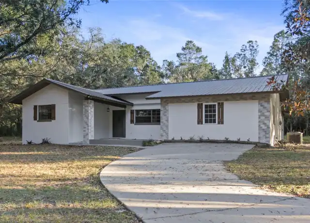 Property at 11790 E Highway 25, Ocklawaha, FL, 32179, 3 beds, 2 baths, [object Object]