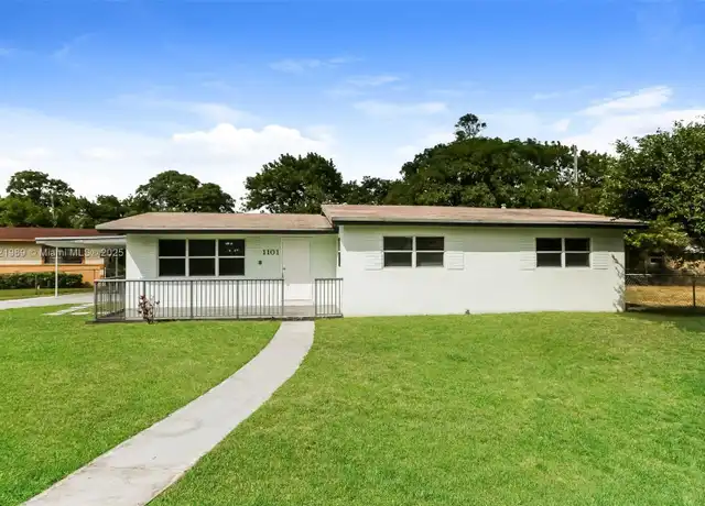 Property at 1101 NW 18th St, Fort Lauderdale, FL, 33311, 3 beds, 2 baths, [object Object]