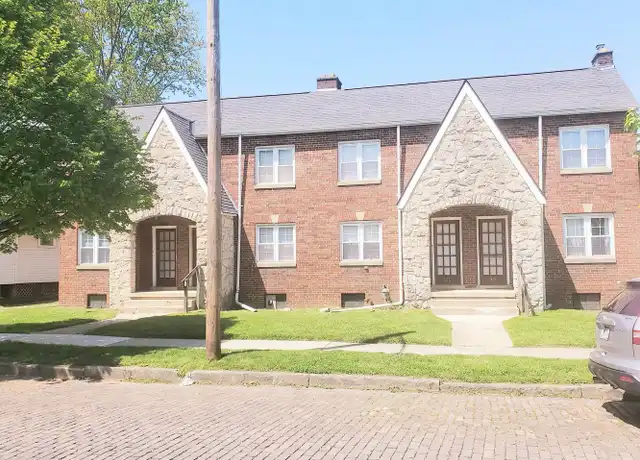 Property at 230 W Pacemont Rd, Columbus, OH, 43202, 2 beds, 1 bath, [object Object]