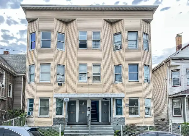 Property at 511 Brooks St, Bridgeport, CT, 06608, 3 beds, 1 bath, [object Object]