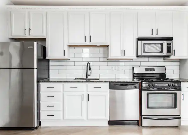 Property at 3264 N Clark St Unit 3266 1G, Chicago, IL, 60657, 1 bed, 1 bath, [object Object]