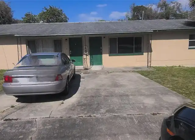 Property at 2025 NE 2nd St, Ocala, FL, 34470, 2 beds, 1 bath, [object Object]