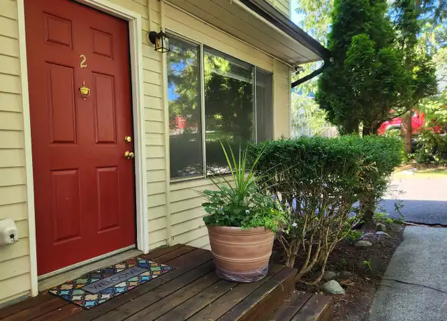 Property at 1500 23rd St Unit 2, Bellingham, WA, 98225, 2 beds, 1.5 baths, [object Object]