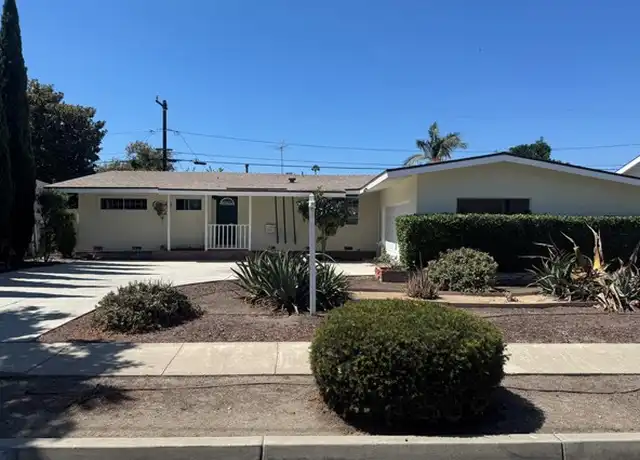 Property at 2437 Fordham Dr, Costa Mesa, CA, 92626, 4 beds, 2 baths, [object Object]