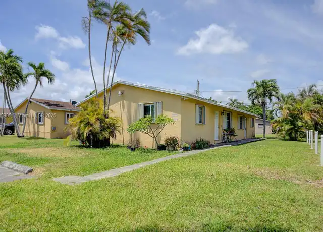 Property at 25442 SW 107th Ave Unit 25442, Homestead, FL, 33032, 2 beds, 1 bath, [object Object]