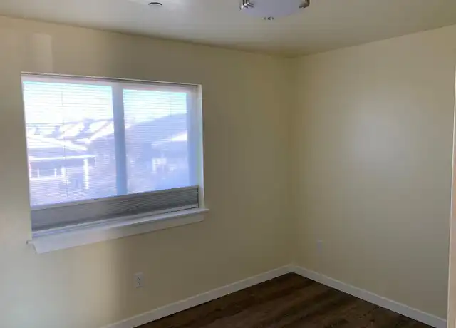Property at 181 E Tall Fir Ct Unit C, Sisters, OR, 97759, 1 bed, 1 bath, [object Object]