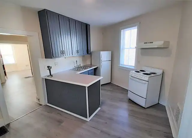 Property at 143 S Aurora St, Ithaca, NY, 14850, 2 beds, 1 bath, [object Object]