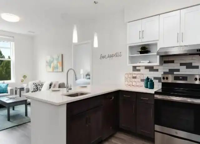 Property at 10 Park Row W, Providence, RI, 02903, 1 bed, 1 bath, [object Object]
