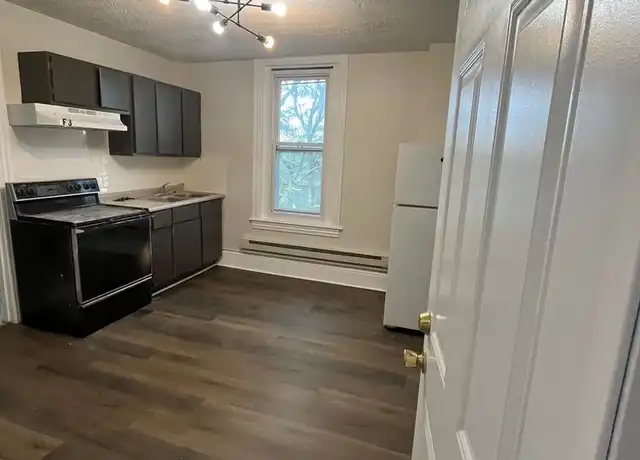 Property at 200 S 6th St Apt 3F, Reading, PA, 19602, 1 bed, 1 bath, [object Object]