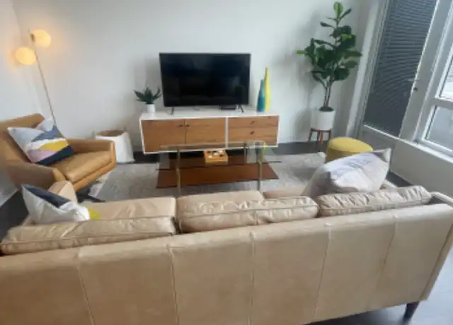 Property at 1957 N Milwaukee Ave, Chicago, IL, 60647, 1 bed, 1 bath, [object Object]