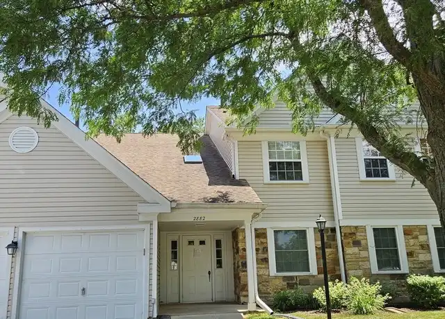 Property at 2882 Meadow Ln Unit D, Schaumburg, IL, 60193, 2 beds, 2 baths, [object Object]