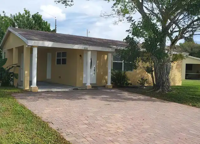 Property at 516 NW 8th Ct, Boynton Beach, FL, 33426, 2 beds, 1 bath, [object Object]