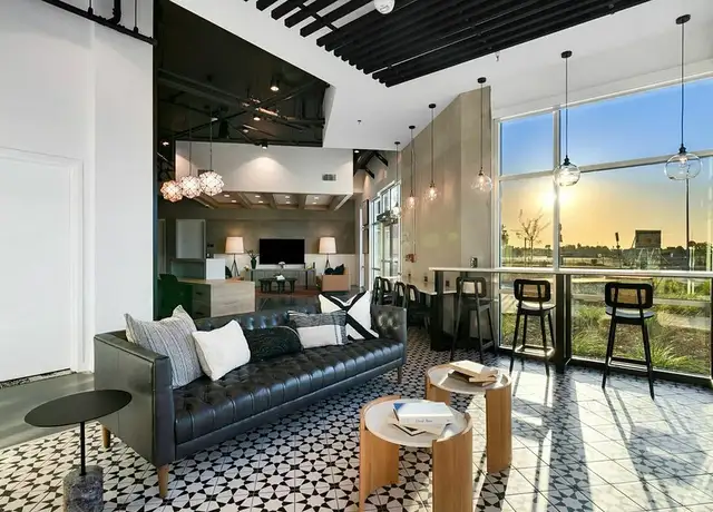 Photo of 805 Riverfront St, West Sacramento, CA 95691