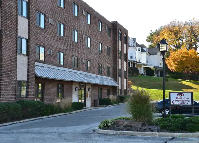 Property at 204 E Chester Pike Unit C-9, Ridley Park, PA, 19078, 1 bed, 1 bath, [object Object]