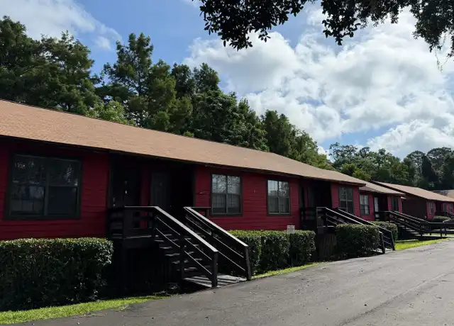 Property at 1801 Fairlane Rd Unit L, Tallahassee, FL, 32303, 1 bed, 1 bath, [object Object]