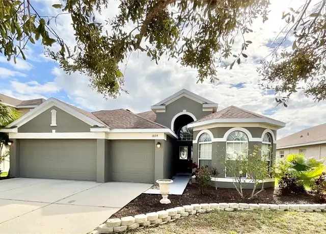 Property at 1839 Mira Lago Cir, Ruskin, FL, 33570, 4 beds, 2 baths, [object Object]