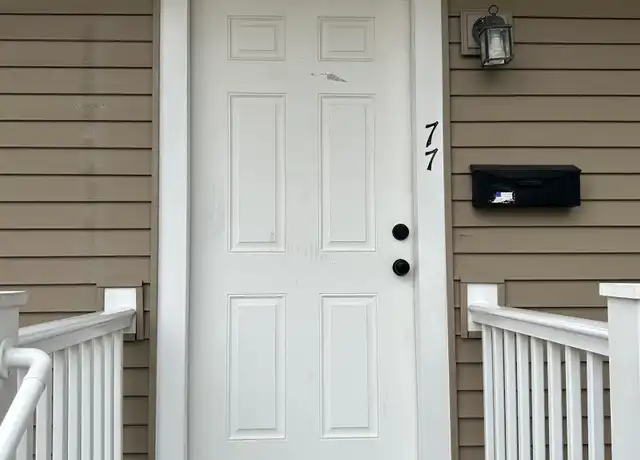 Property at 75 Grace St Unit 77, Fairfield, CT, 06825, 2 beds, 1 bath, [object Object]