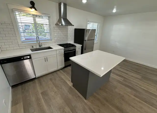 Property at 16 W Mission St Unit 11, Santa Barbara, CA, 93101, 1 bed, 1 bath, [object Object]