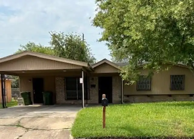 Property at 515 Colonial Dr, Brownsville, TX, 78520, 3 beds, 2 baths, [object Object]
