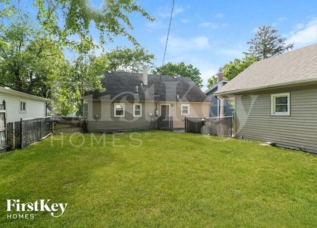 Photo of 713 Gates St, West Chicago, IL 60185