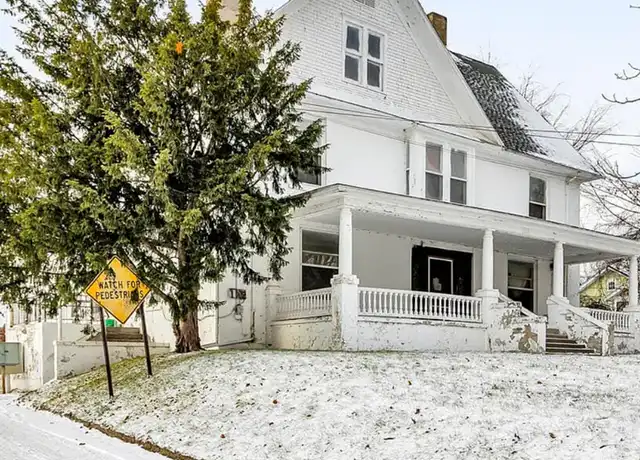Property at 532 Lansing Ave Rm 1, Jackson, MI, 49201, 1 bed, 1 bath, [object Object]