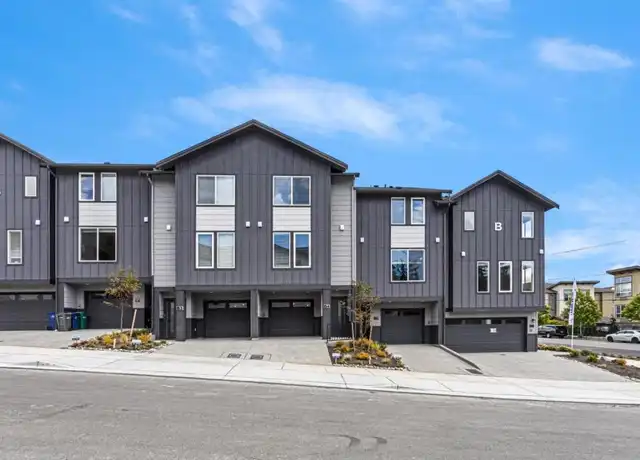 Property at 19524 16th Ave SE Unit B4, Bothell, WA, 98012, 3 beds, 3 baths, [object Object]