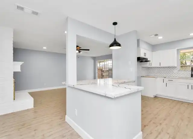 Property at 9404 Beechnut St, Houston, TX, 77036, 4 beds, 3 baths, [object Object]