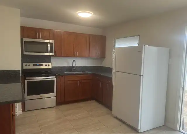 Property at 1374 Hooli Cir Unit 2, Pearl City, HI, 96782, 2 beds, 1 bath, [object Object]