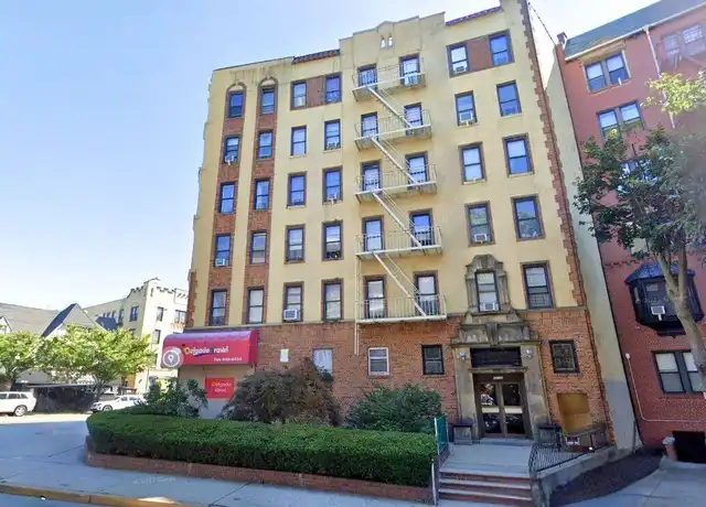 Property at 8309 Lefferts Blvd Unit 4A, Kew Gardens, NY, 11415, 1 bed, 1 bath, [object Object]