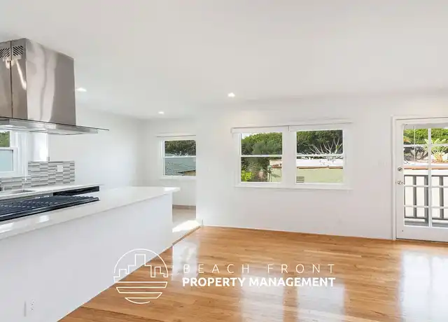 Property at 2450 Oak St, Santa Monica, CA, 90405, 1 bed, 1 bath, [object Object]