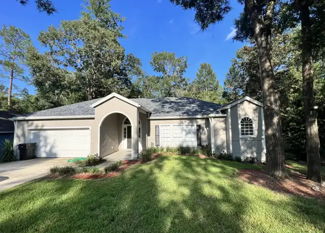 Property at 813 NW 113th Ter, Gainesville, FL, 32606, 4 beds, 2 baths, [object Object]