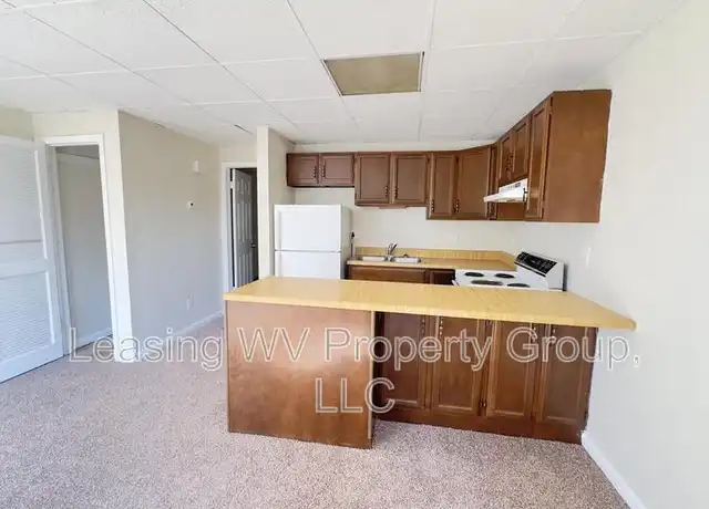 Property at 139 Clayton Ave Unit 9B, Hurricane, WV, 25526, 1 bed, 1 bath, [object Object]