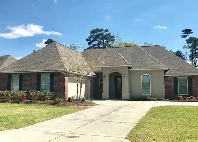 Property at 8190 Superior Dr, Denham Springs, LA, 70726, 4 beds, 2 baths, [object Object]