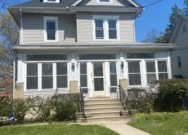 Property at 207 Park Ave Unit B, Collingswood, NJ, 08108, 3 beds, 1 bath, [object Object]
