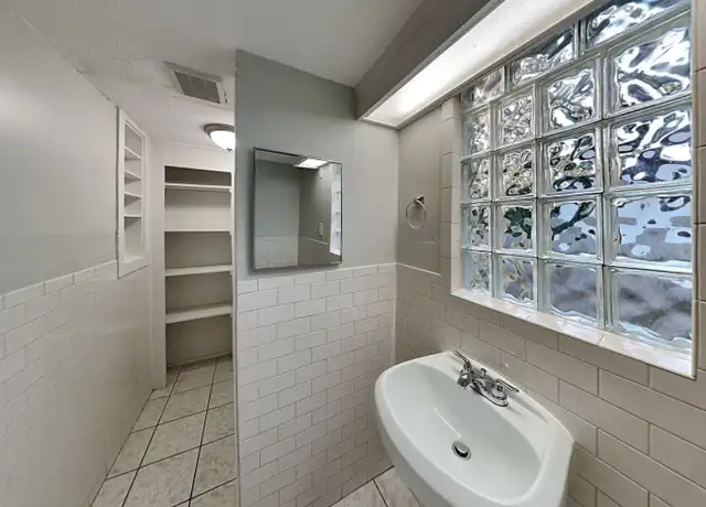 Property at 1104 W Kirby St, Tampa, FL, 33604, 3 beds, 2 baths, [object Object]