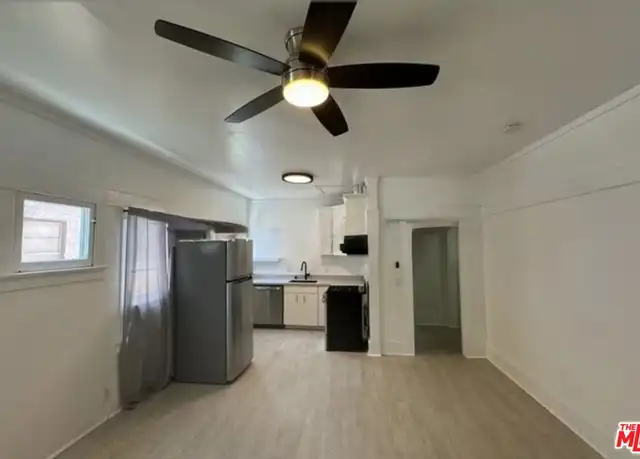 Property at 1111 Orizaba Ave Unit B, Long Beach, CA, 90804, 2 beds, 1 bath, [object Object]