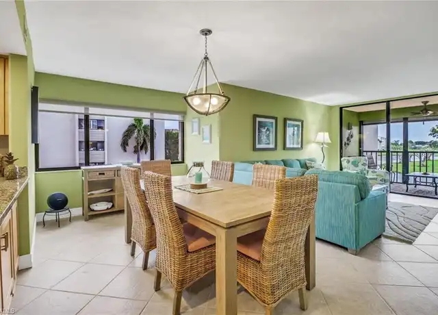 Property at 4240 Steamboat Bnd #301, Fort Myers, FL, 33919, 2 beds, 2 baths, [object Object]