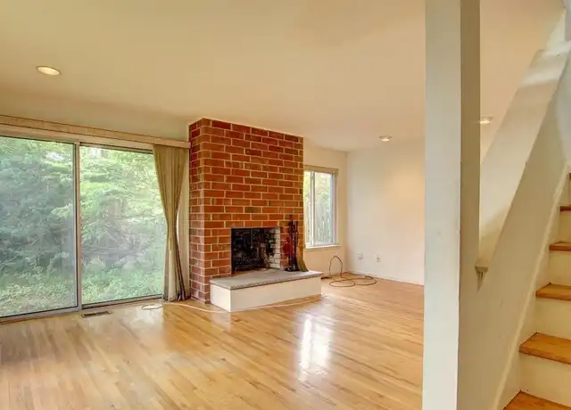 Property at 27 Richard Ct, Princeton, NJ, 08540, 2 beds, 2.5 baths, [object Object]